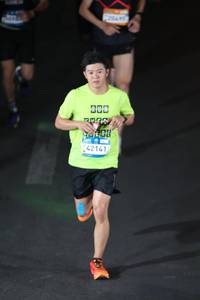 BIB: 42141
                            <button type="button" onclick="openModal(22940385)" class="btn btn-primary btn-sm float-right btn-popup" data-toggle="modal" data-target=".modal-high-quality">
                        <i class="fas fa-shopping-cart"></i> Add to Cart
                    </button>
                                            <button type="button" onclick="isThisMe(22940385, true)" class="btn btn-success btn-sm float-right btn-popup btn-isme hidden" data-toggle="tooltip" data-placement="bottom" title="นี่คือรูปของคุณใช่ไหม คลิกที่นี่เพื่อเอาเข้าอัลบั้ม">
                        <i class="fas fa-plus"></i> Add to album
                    </button>
                    <button type="button" onclick="isThisMe(22940385, false)" class="btn btn-warning btn-sm float-right btn-popup btn-isnotme hidden">
                        <i class="fas fa-ban"></i> Remove from album
                    </button>
